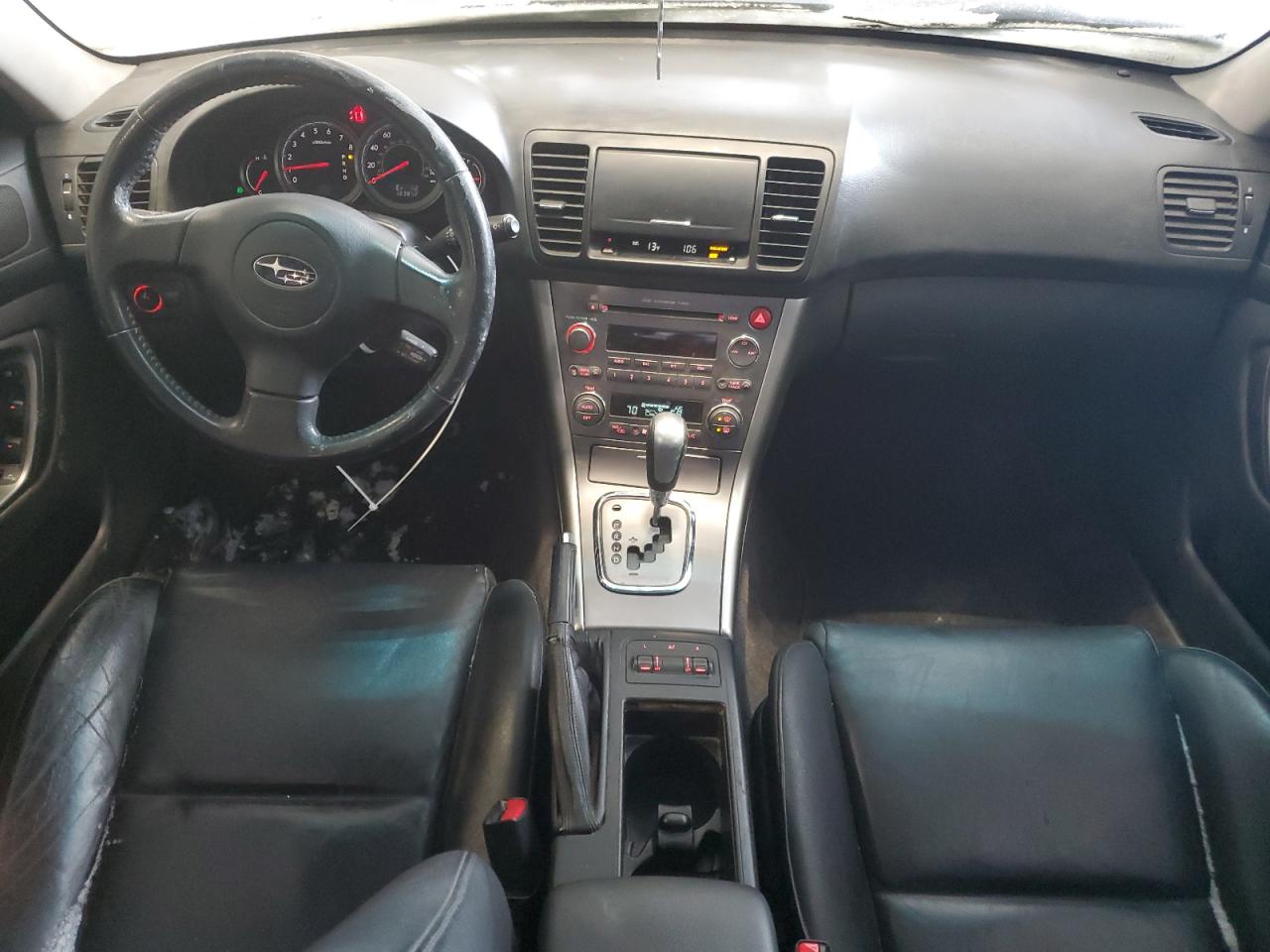 Subaru Legacy 2.5i Limited Image 12