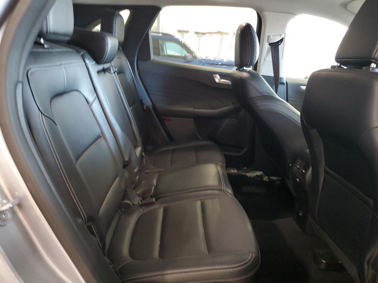 Ford Escape Sel Image 8