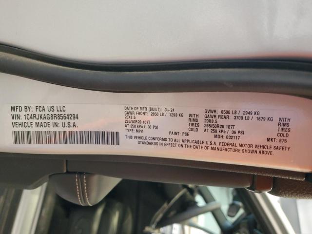 Jeep Grand Cherokee L Laredo Image 11