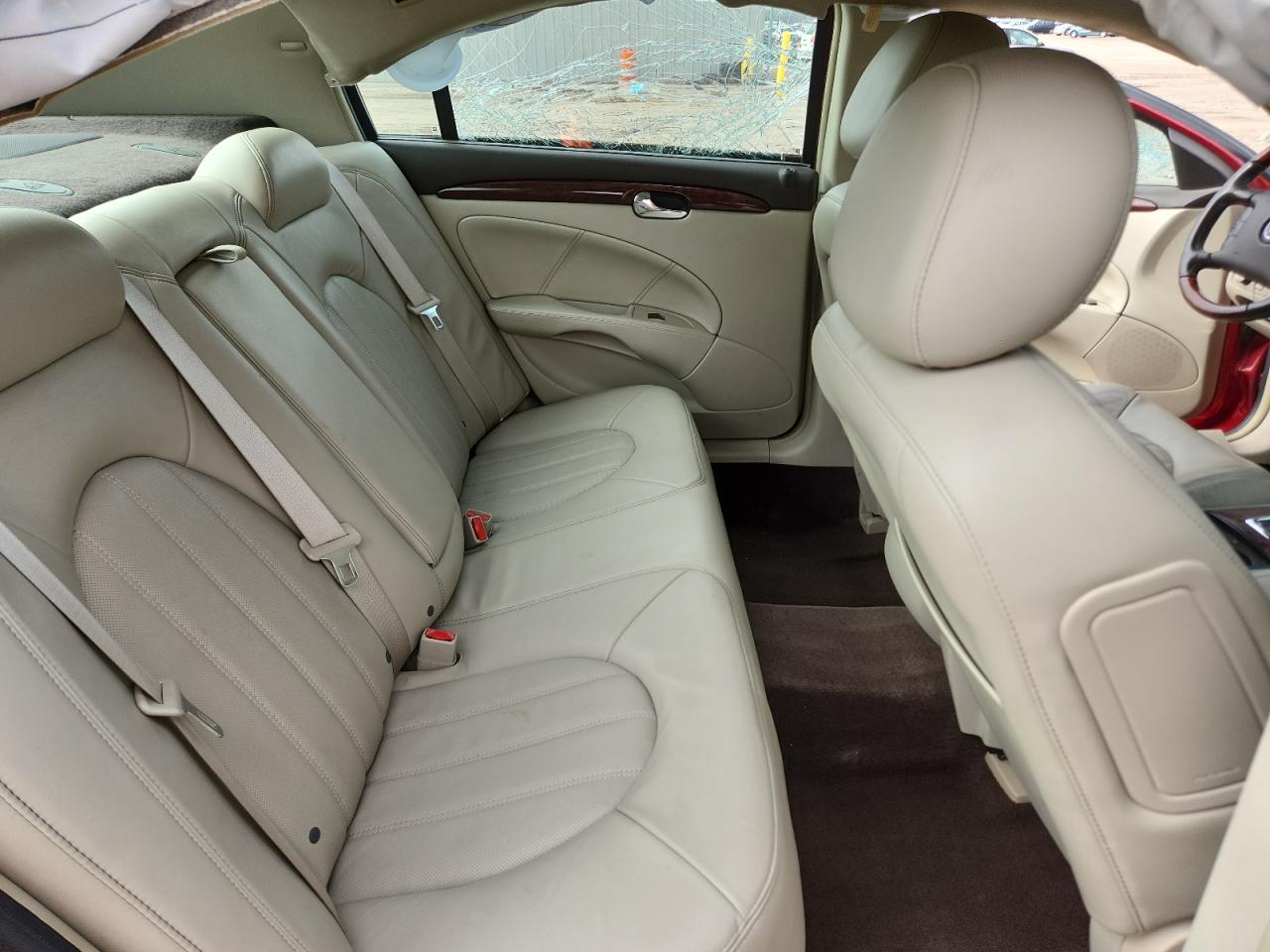 Buick Lucerne Cxl Image 5