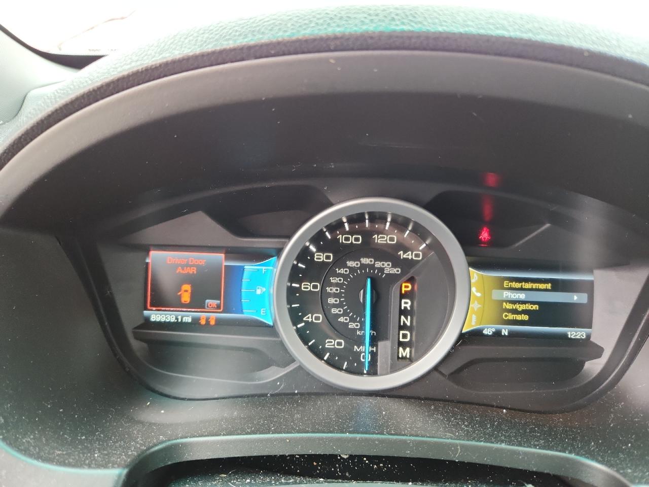 Ford Explorer Xlt Image 6