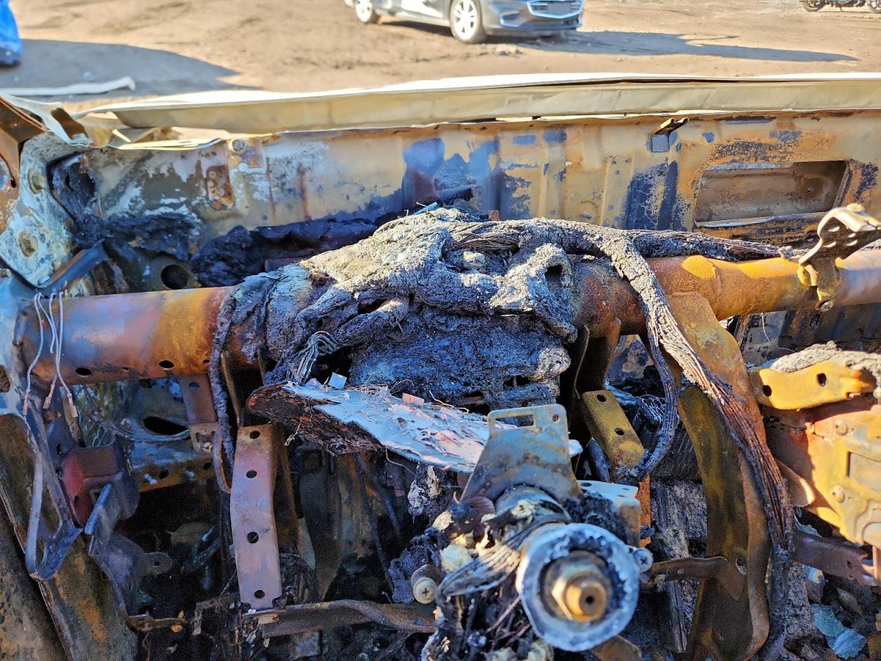 Nissan Rogue S Image 8