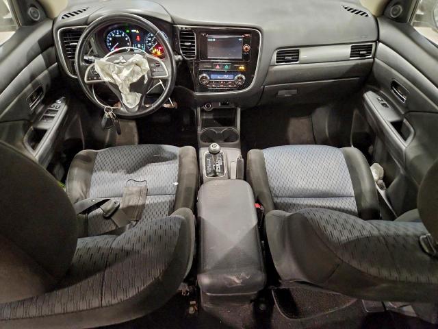 Mitsubishi Outlander Se Image 9