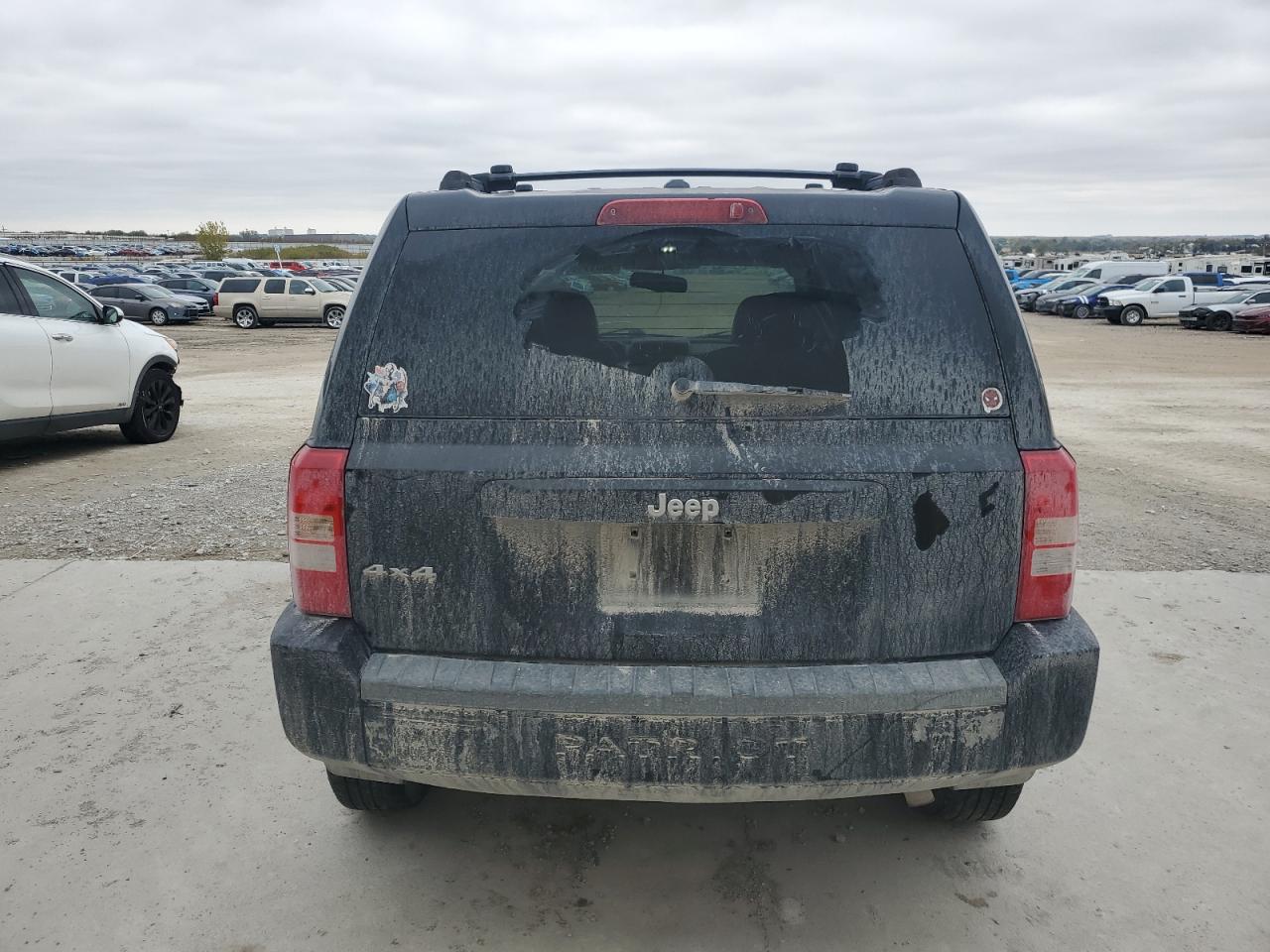 Jeep Patriot Sport Image 9