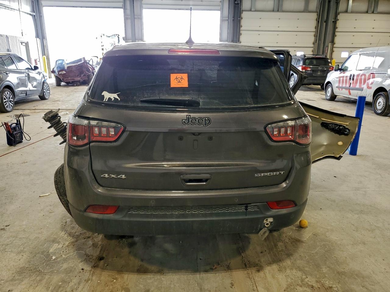 Jeep Compass Sport Image 11