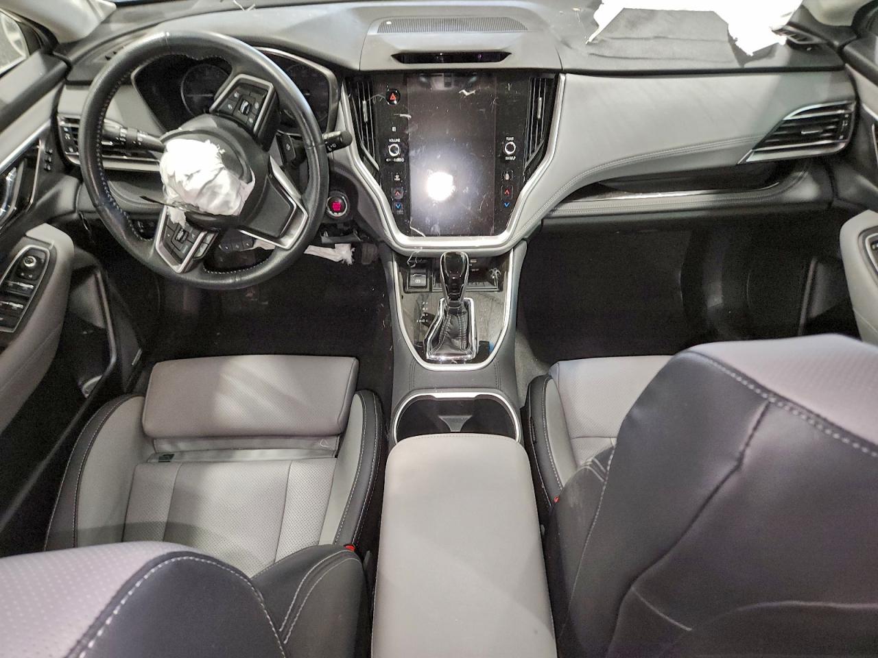 Subaru Outback Limited Image 3