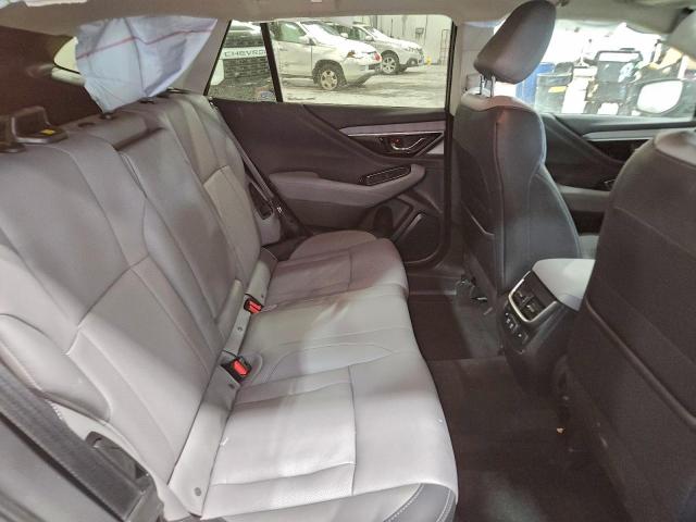 Subaru Outback Limited Image 2