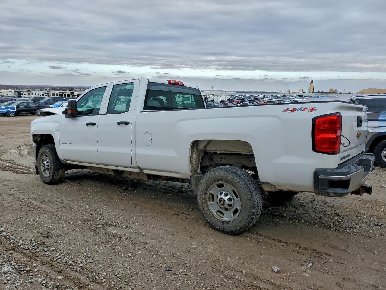 Chevrolet Silverado K2500 Heavy Duty Image 9
