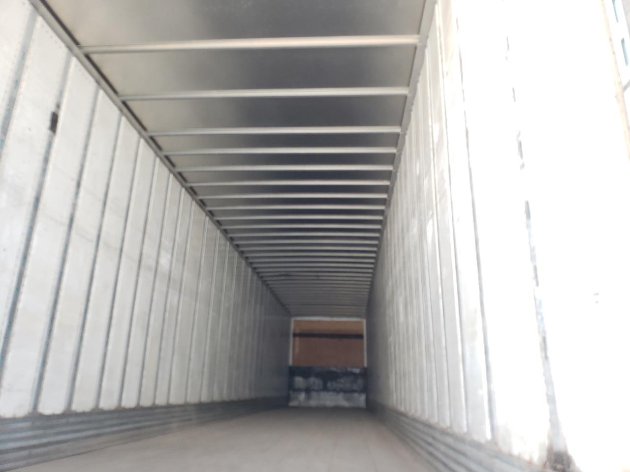 Utility 4000-dx Image 3