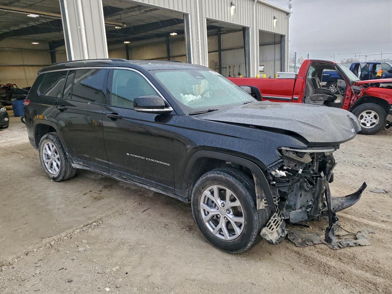 Jeep Grand Cherokee L Limited Image 3