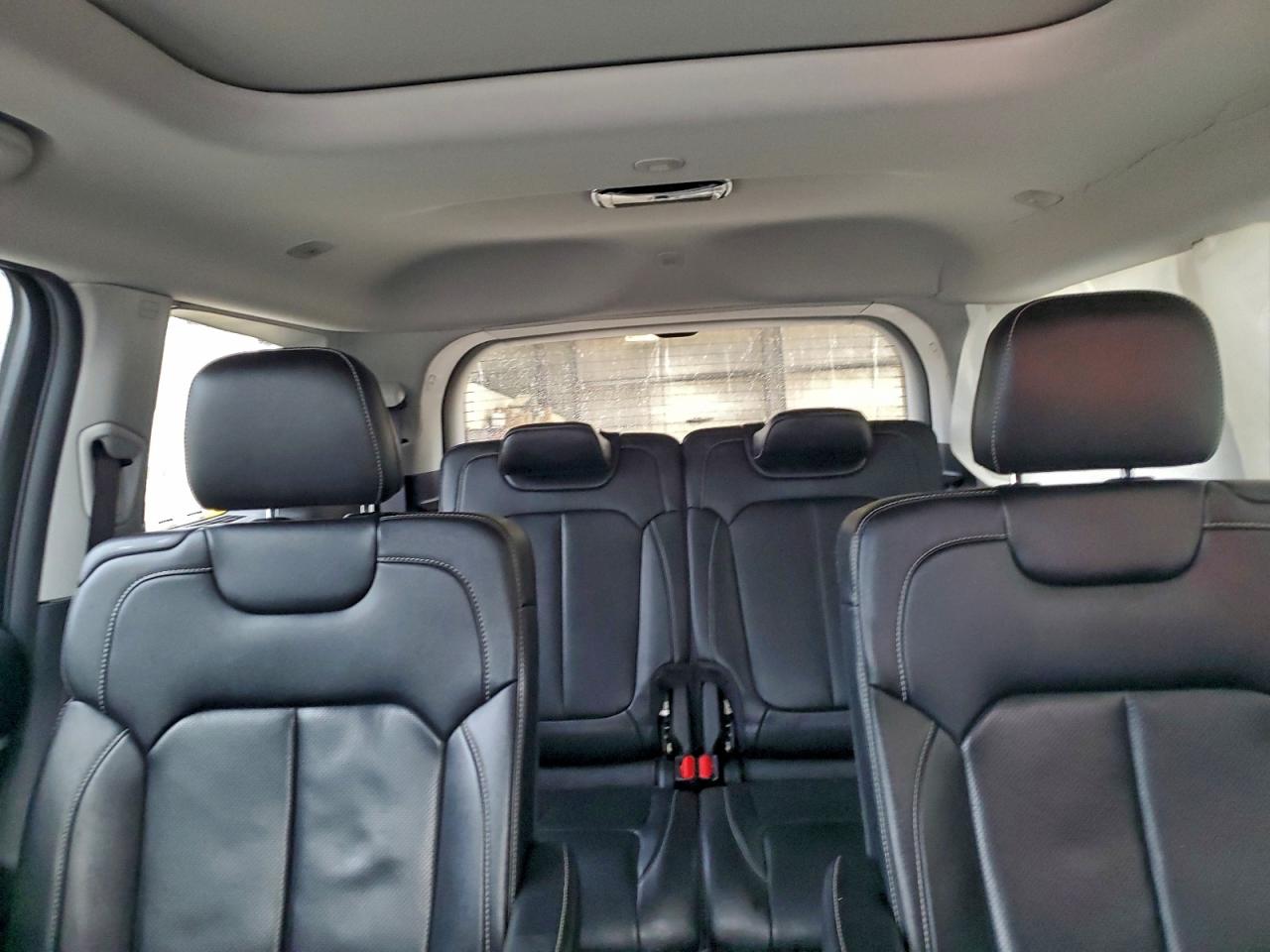 Jeep Grand Cherokee L Limited Image 10