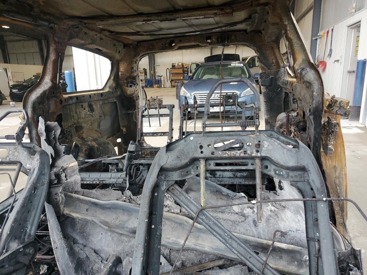 Chrysler Pacifica Hybrid Touring L Image 12