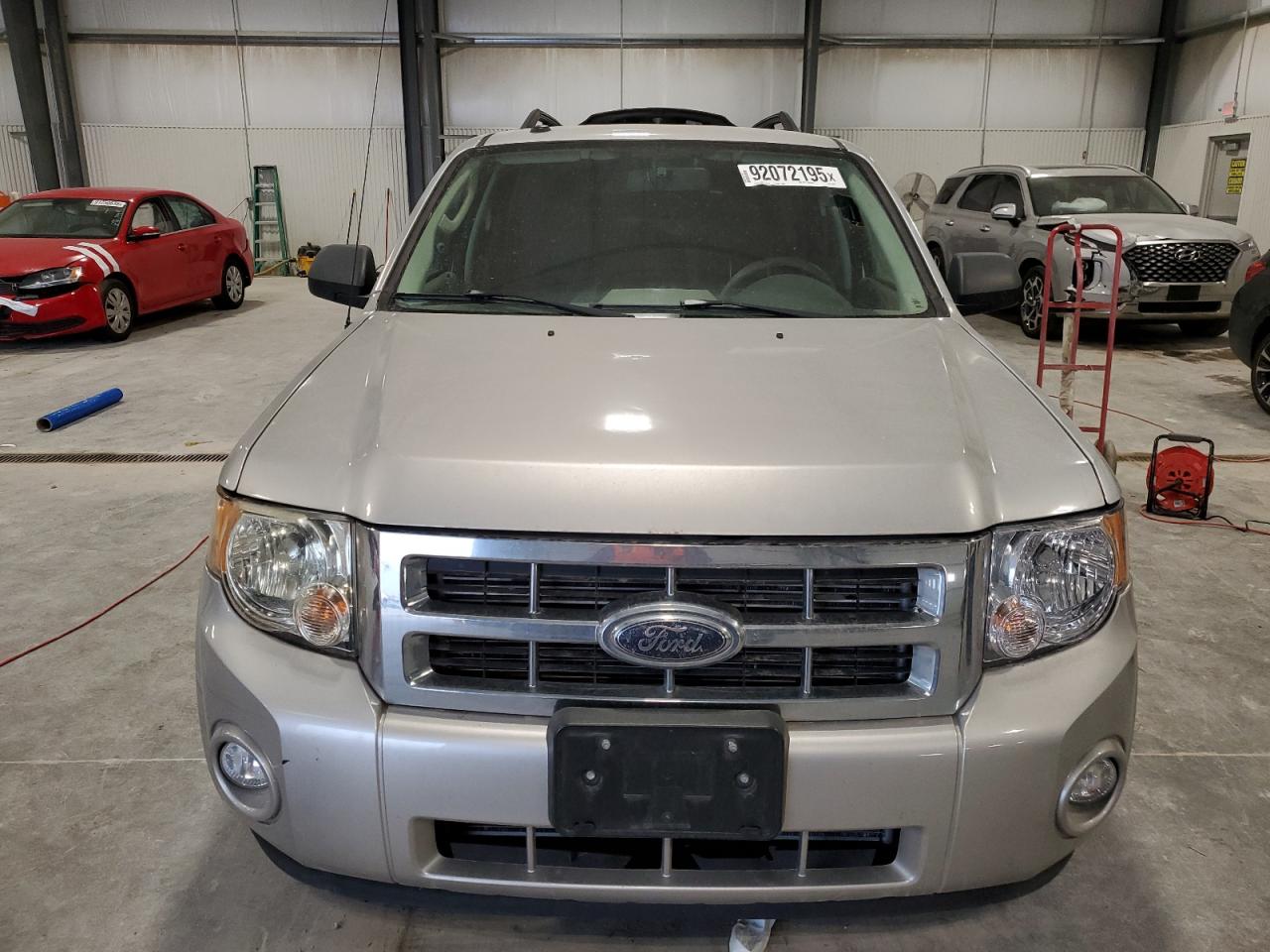 Ford Escape Xlt Image 4