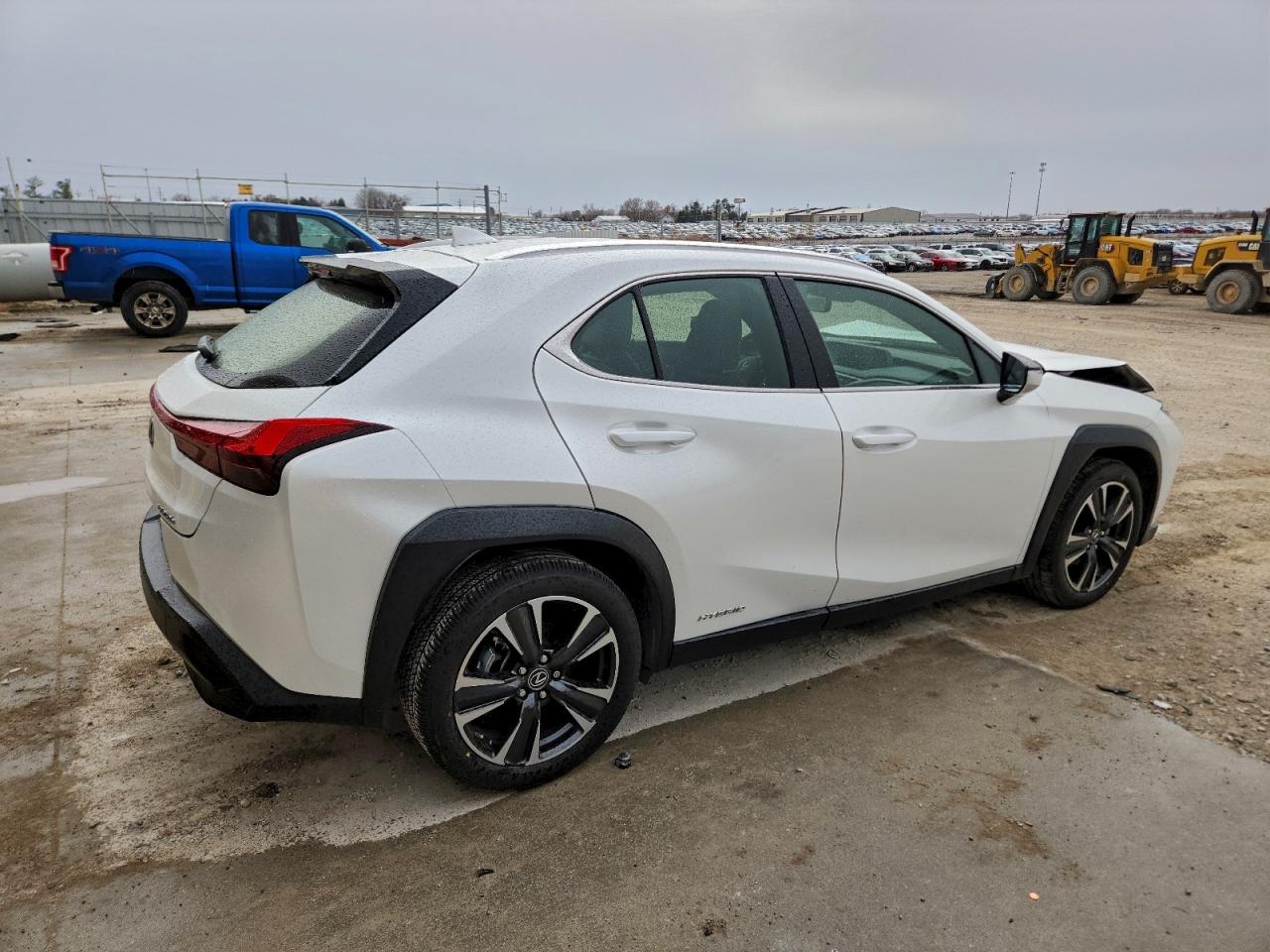 Lexus Ux 250h Image 13