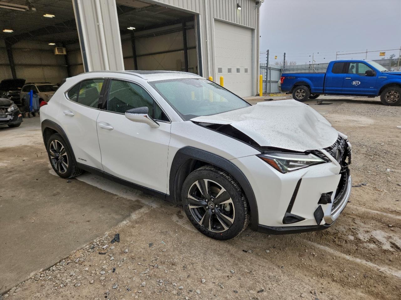 Lexus Ux 250h Image 6