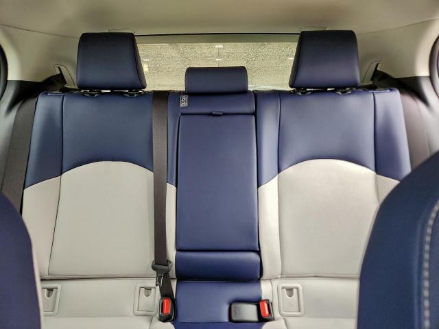 Lexus Ux 250h Image 8