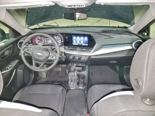 Chevrolet Trax Ls Image 8