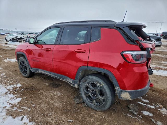 Jeep Compass Trailhawk Image 2