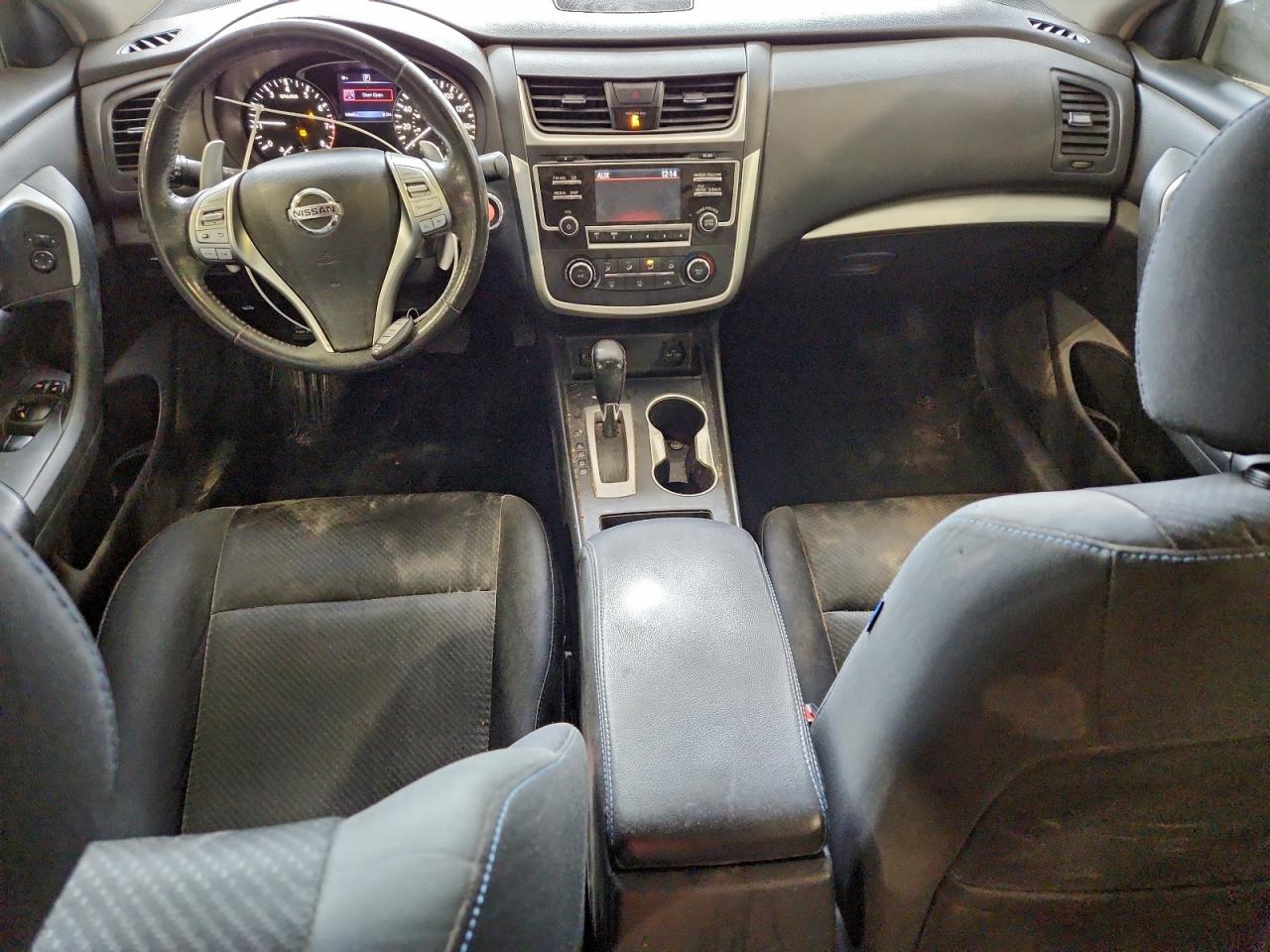 Nissan Altima 3.5sl Image 3
