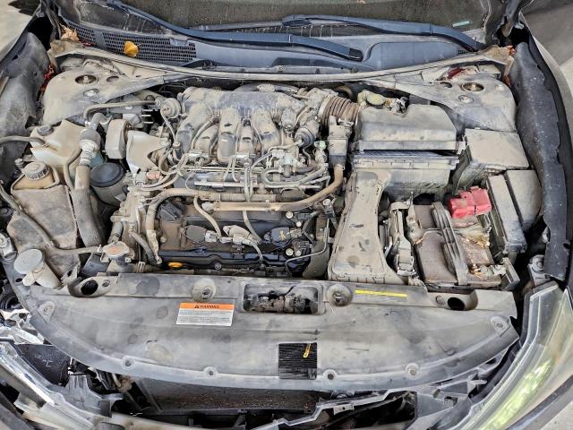 Nissan Altima 3.5sl Image 4