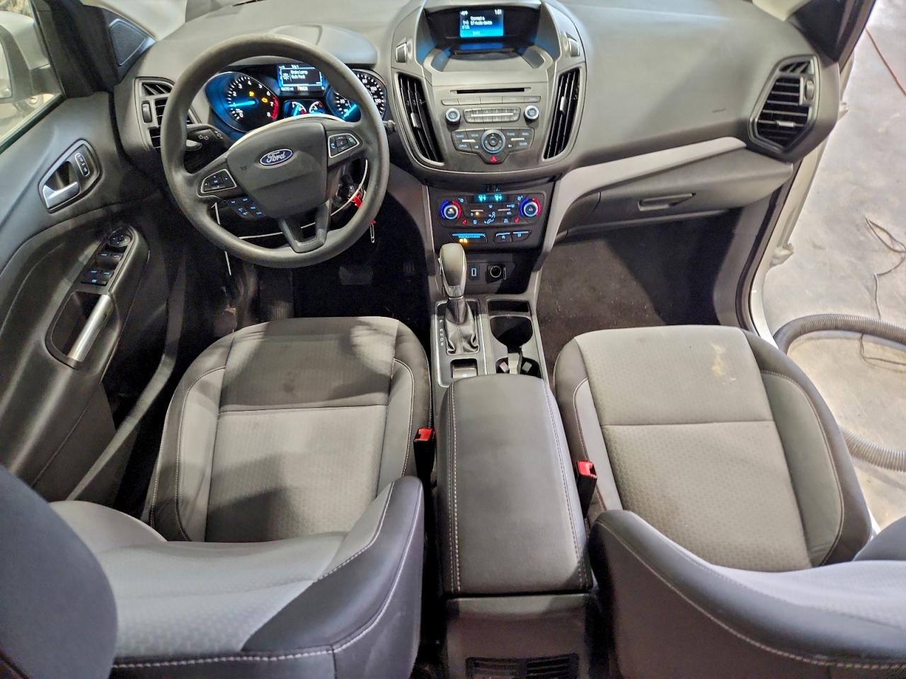 Ford Escape Se Image 6