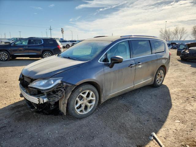  Salvage Chrysler Pacifica