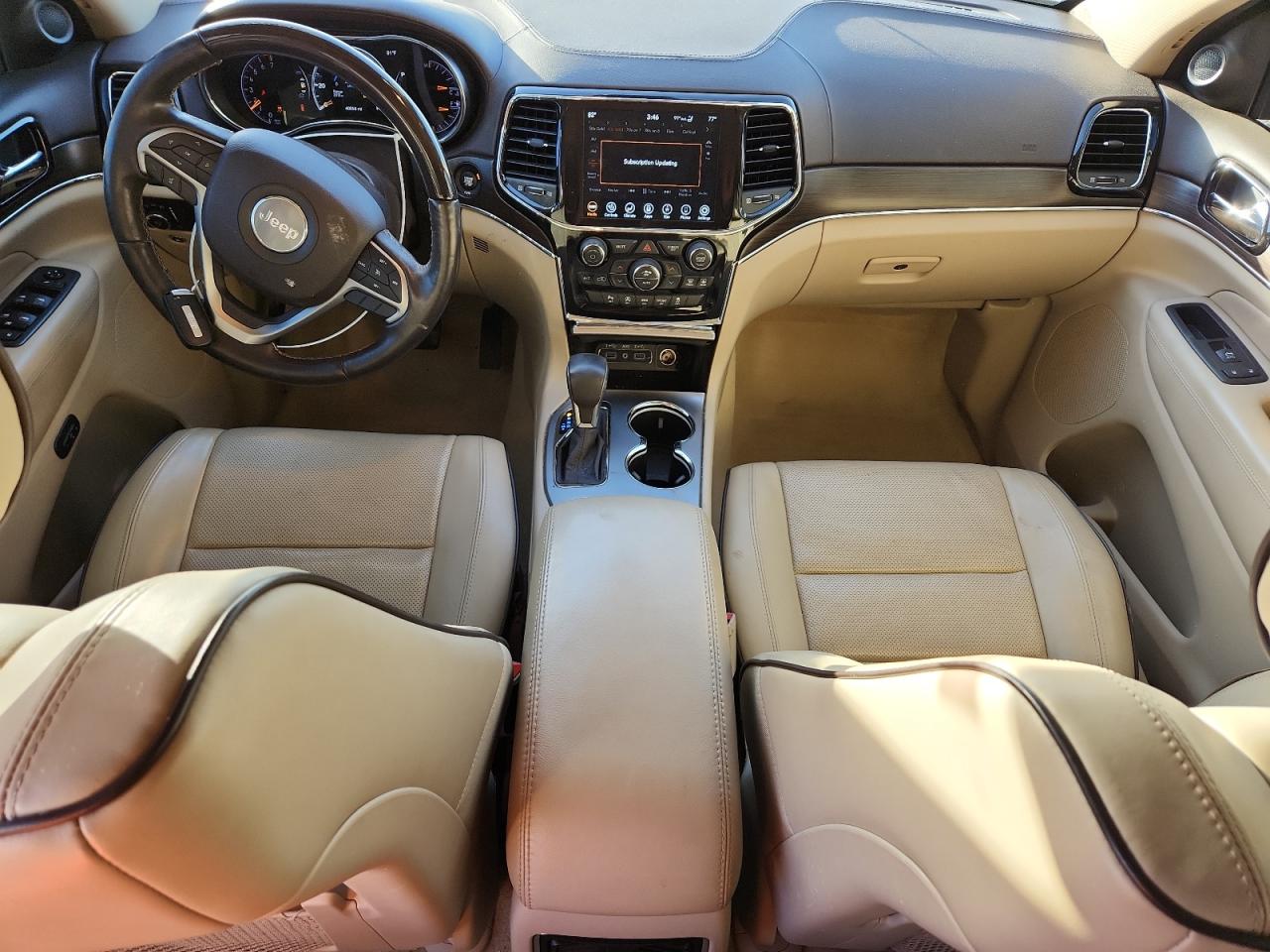 Jeep Grand Cherokee Overland Image 7