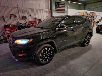  Salvage Jeep Compass