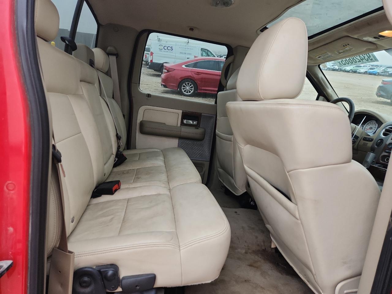 Ford F-150 Supercrew Image 11