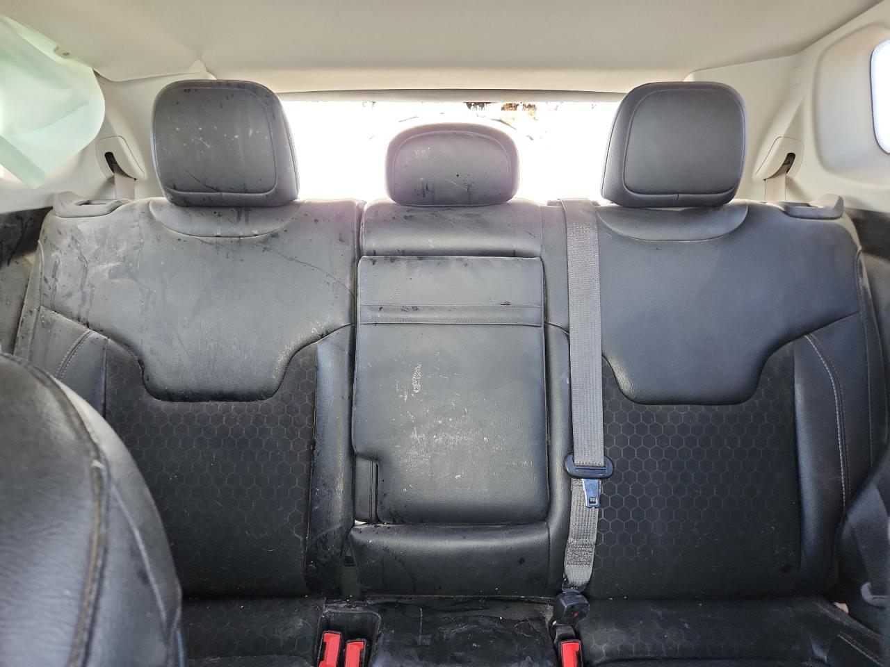 Jeep Compass Latitude Image 9