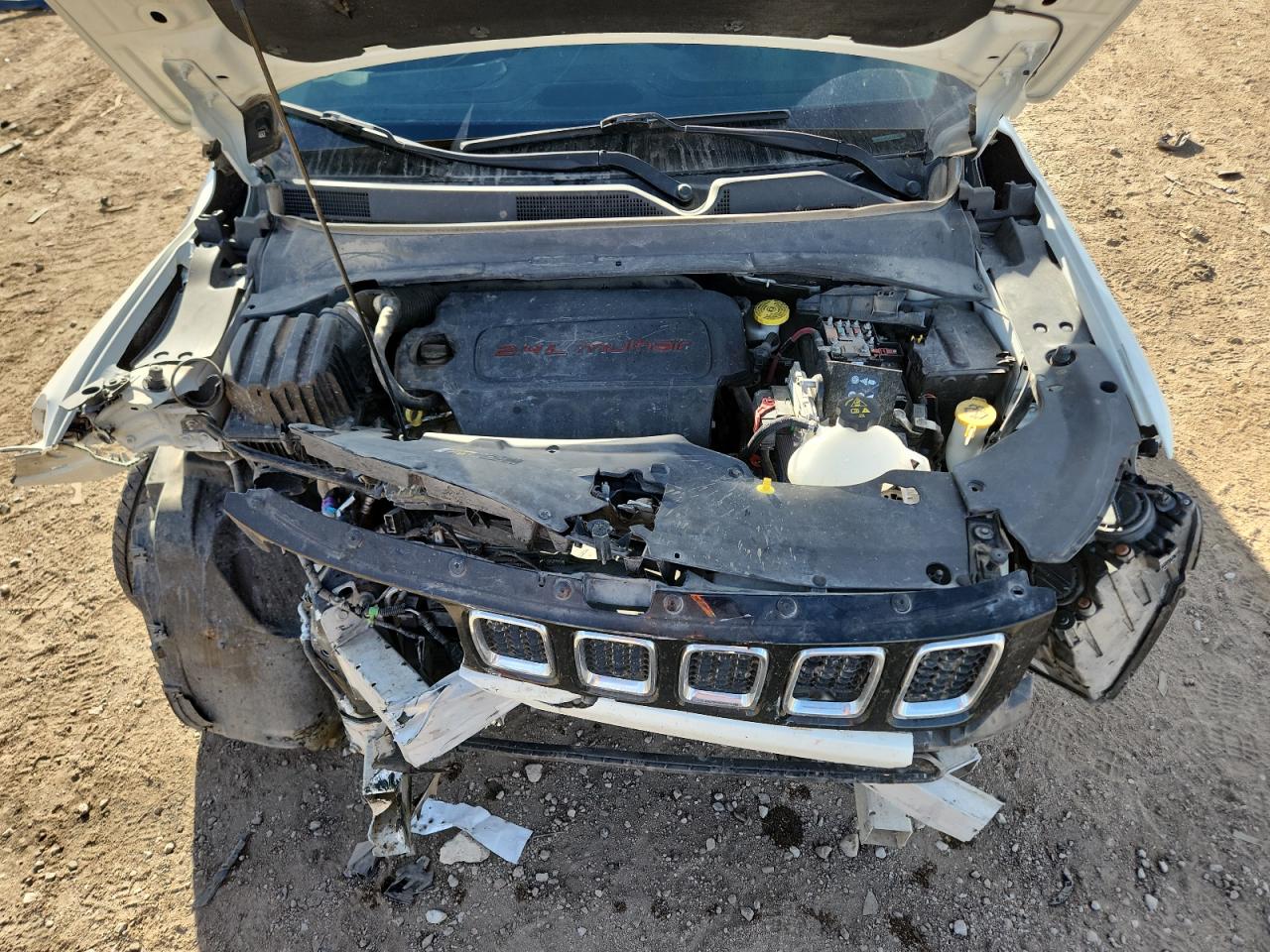 Jeep Compass Latitude Image 10