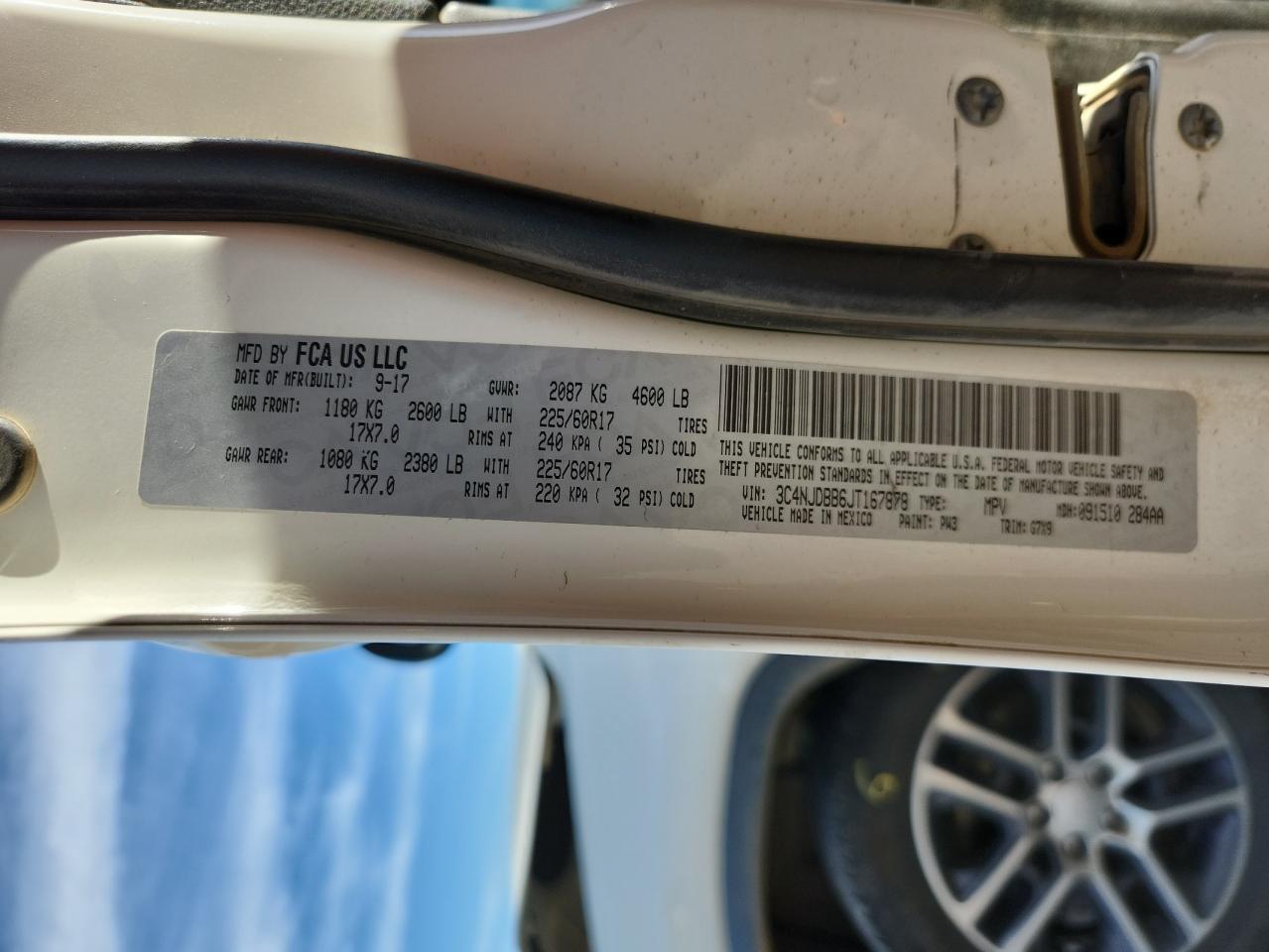 Jeep Compass Latitude Image 2