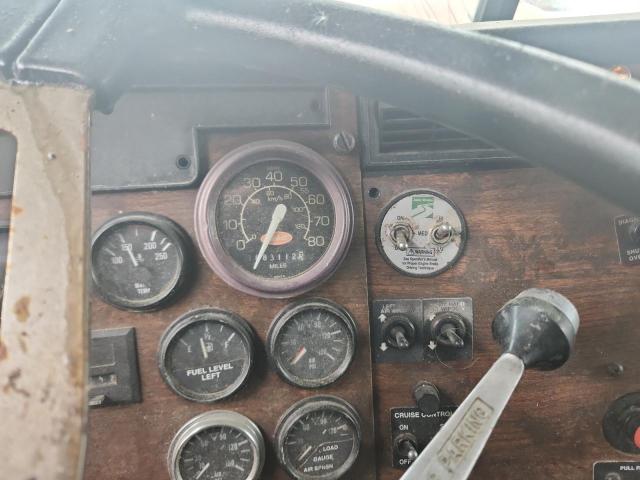 Peterbilt 379 Image 2