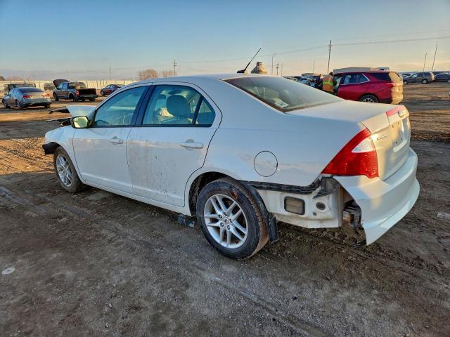 Ford Fusion S Image 3