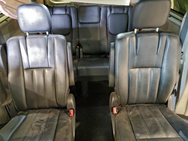 Chrysler Minivan Touring L Image 3