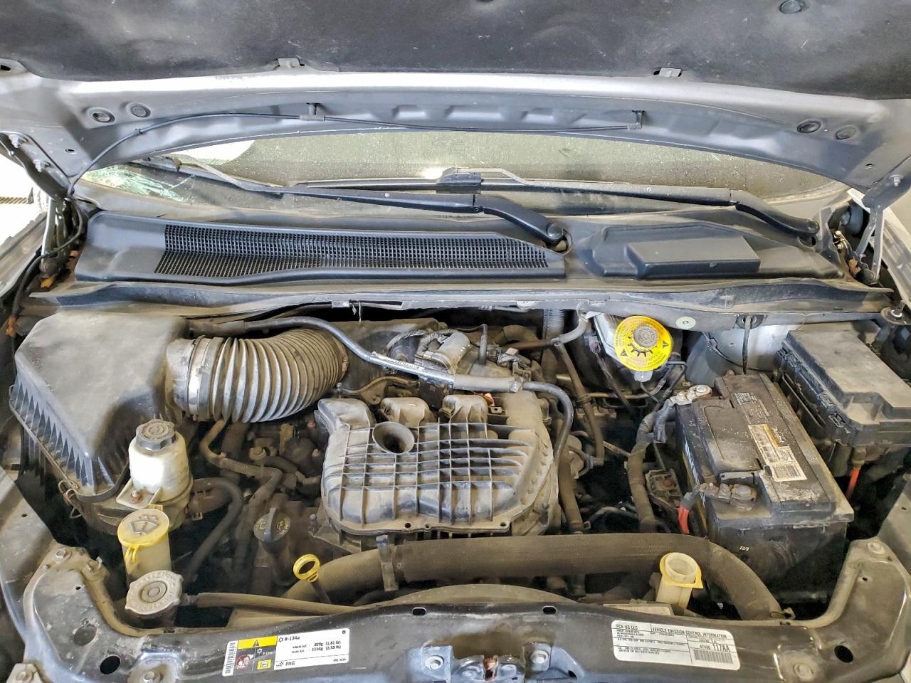 Chrysler Minivan Touring L Image 14