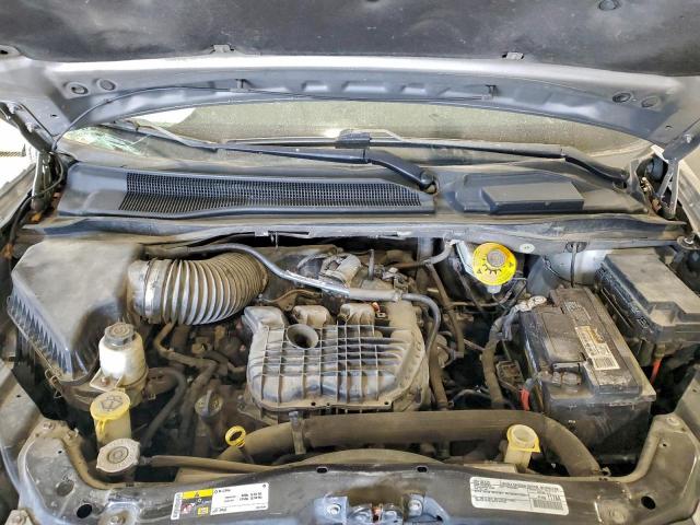 Chrysler Minivan Touring L Image 14