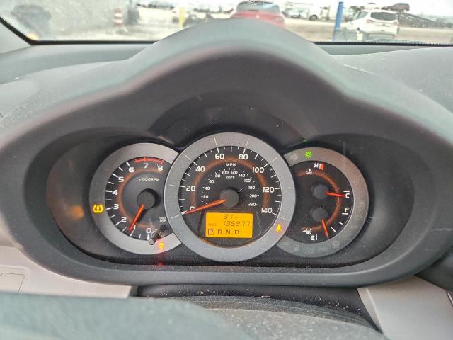 Toyota RAV4 Image 11