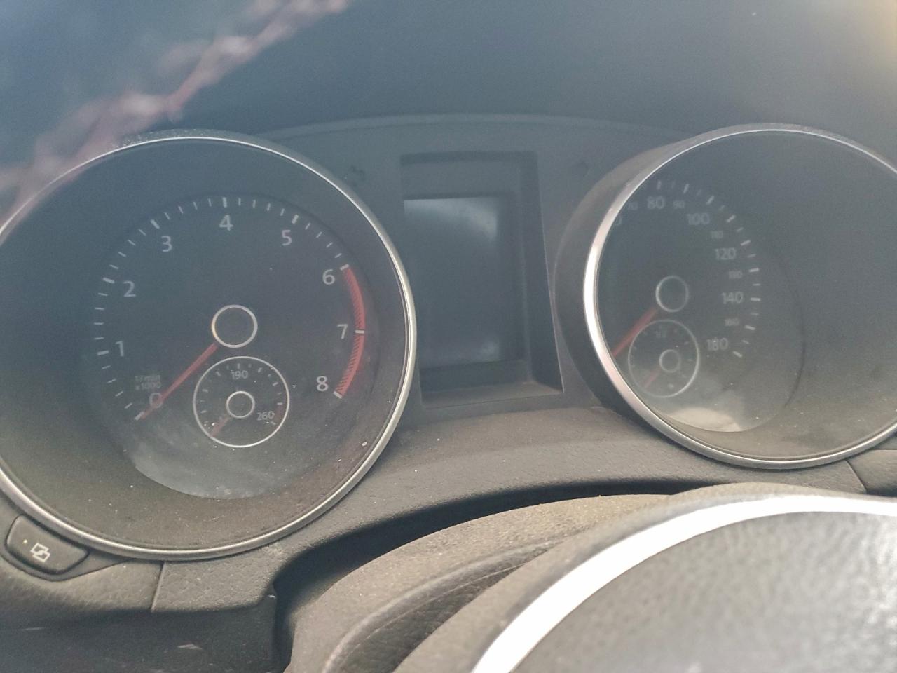 Volkswagen GTI Image 2