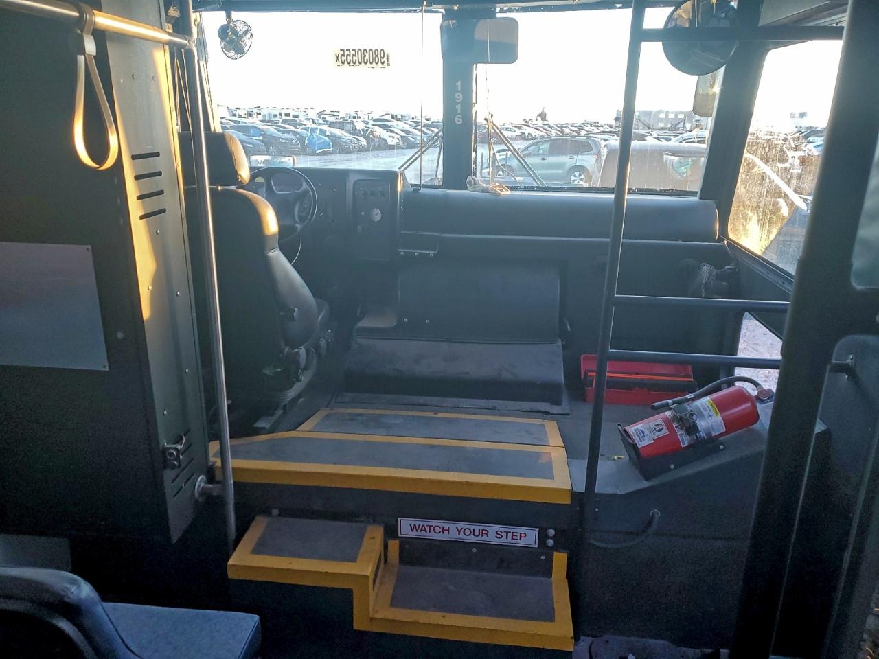 Workhorse Custom Cha Bus Chassi Lf72 Image 9