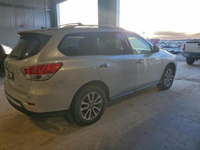 Nissan Pathfinder S Image 12