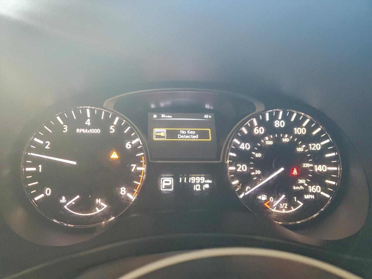 Nissan Pathfinder S Image 6