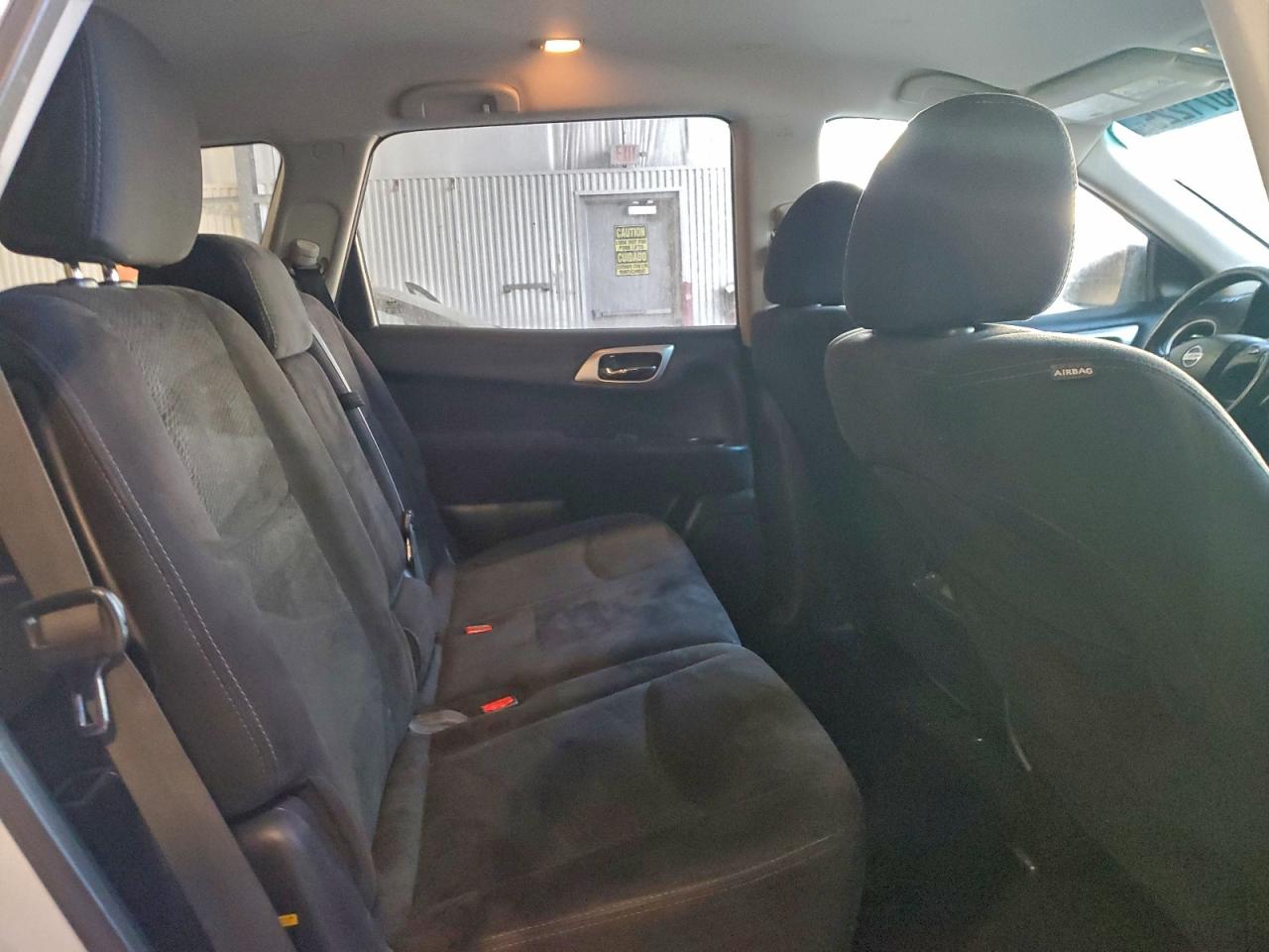 Nissan Pathfinder S Image 2