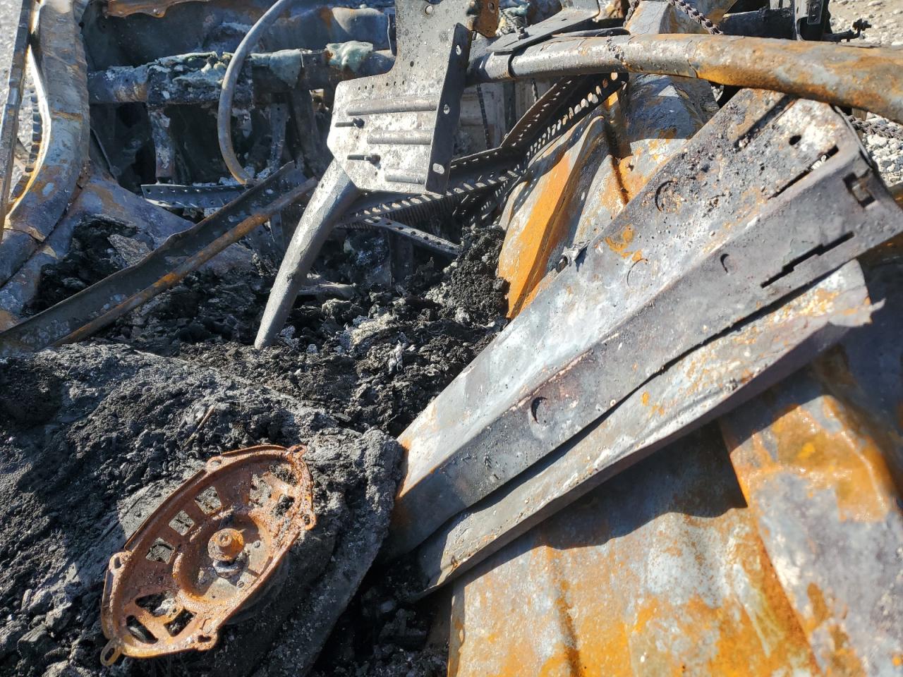 GMC Yukon Elevation Image 9