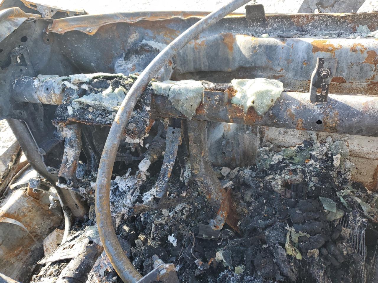 GMC Yukon Elevation Image 5