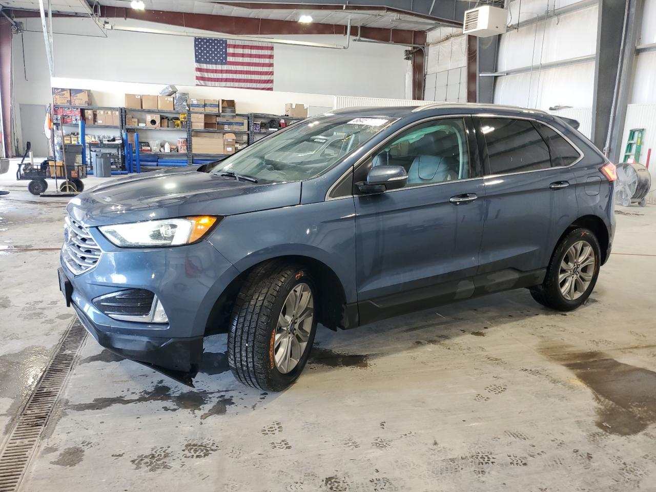 Ford Edge Titanium Image 1