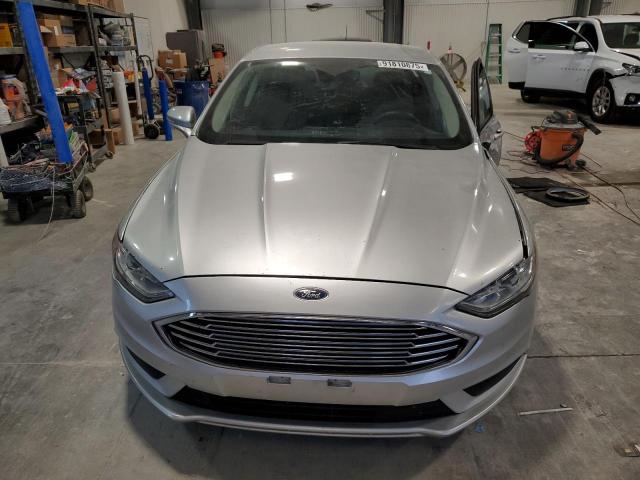 Ford Fusion Se Image 9