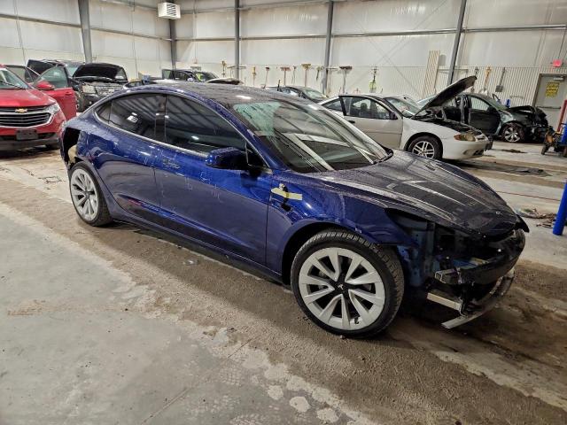 Tesla Model 3 Image 6