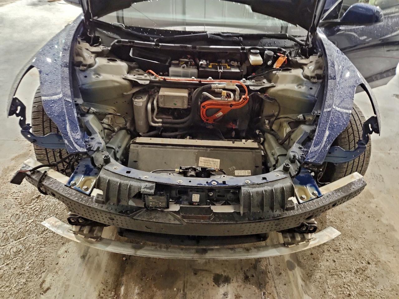 Tesla Model 3 Image 10