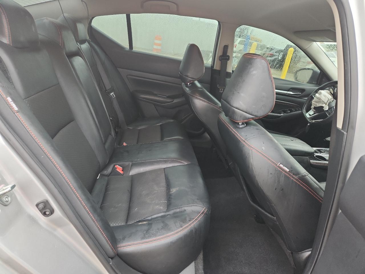 Nissan Altima Sr Image 7